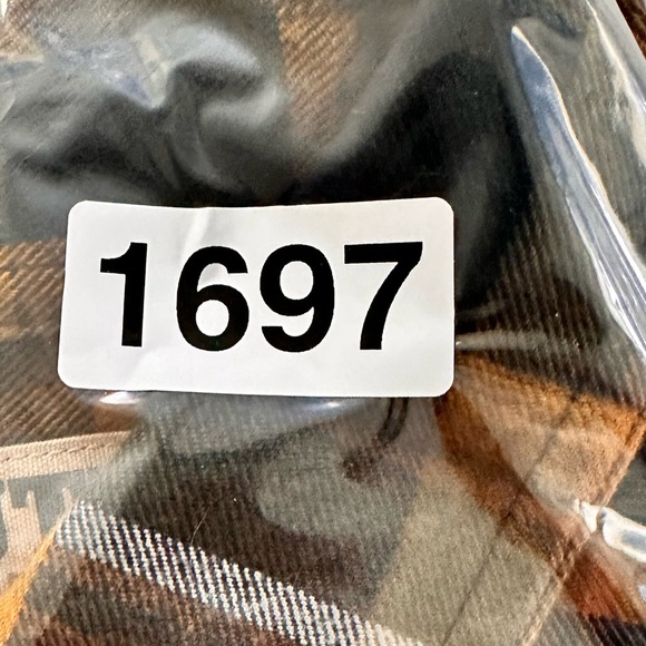 Duluth Trading Free Swingin Flannel Shirt Men L Plaid Gold Arm Gussets Work 1697 - Picture 5 of 5